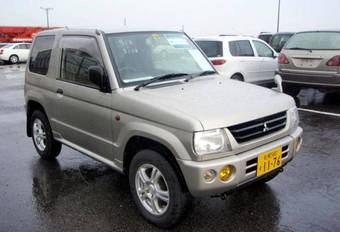 2002 Mitsubishi Pajero Mini