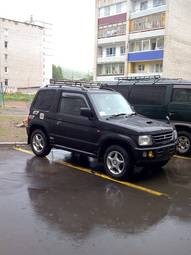 2002 Mitsubishi Pajero Mini Pictures
