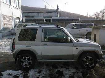 2003 Mitsubishi Pajero Mini