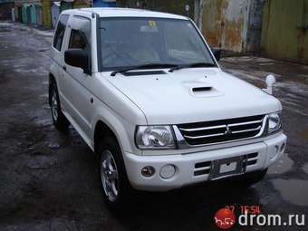 2004 Mitsubishi Pajero Mini