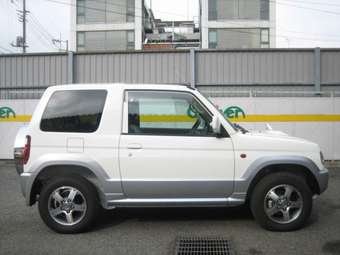 2007 Mitsubishi Pajero Mini Pics