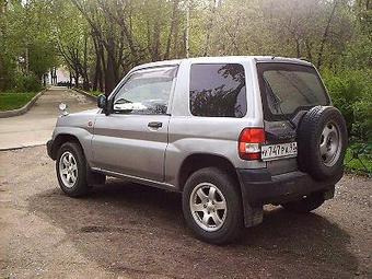 1998 Mitsubishi Pajero Pinin Pictures