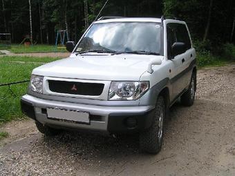 1998 Mitsubishi Pajero Pinin Photos