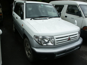 1998 Mitsubishi Pajero Pinin Photos