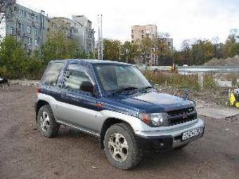 1998 Mitsubishi Pajero Pinin Pictures