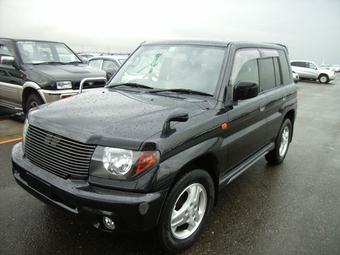2000 Mitsubishi Pajero Pinin