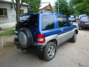 2000 Mitsubishi Pajero Pinin Wallpapers