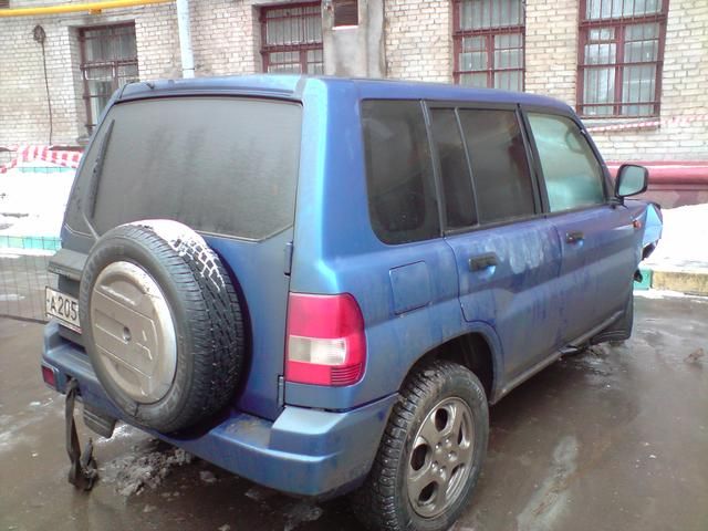 2001 Mitsubishi Pajero Pinin