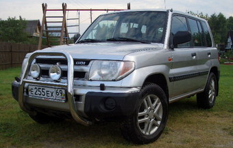 2001 Mitsubishi Pajero Pinin Pictures