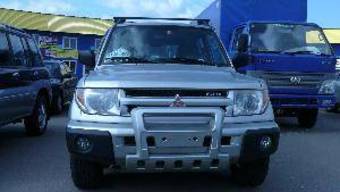 2001 Mitsubishi Pajero Pinin Images