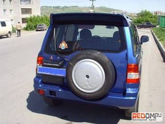 2002 Mitsubishi Pajero Pinin Pictures