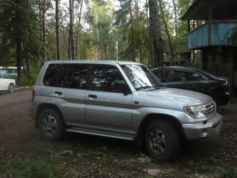 2002 Mitsubishi Pajero Pinin Pictures