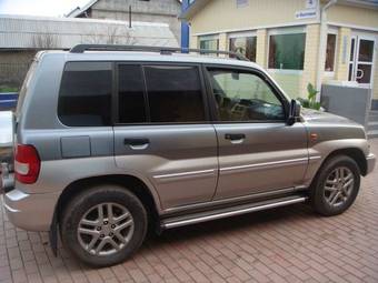 2003 Mitsubishi Pajero Pinin Photos