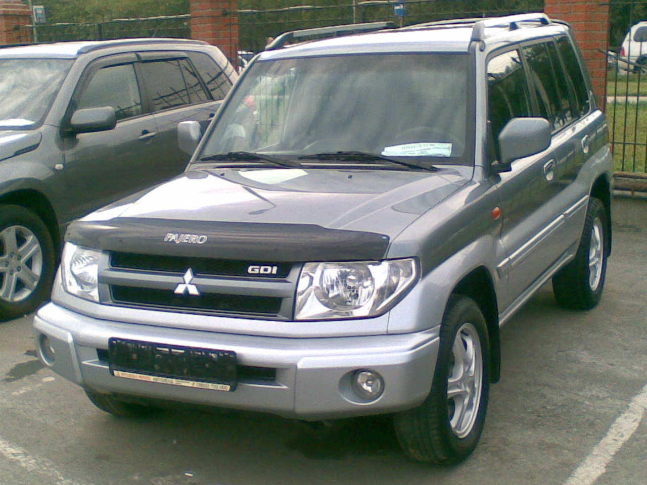 2004 Mitsubishi Pajero Pinin specs, Engine size 2.0, Fuel