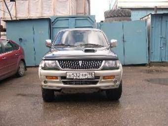 1998 Mitsubishi Pajero Sport Pictures