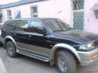 1999 Mitsubishi Pajero Sport Pics