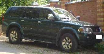 2000 Mitsubishi Pajero Sport Wallpapers