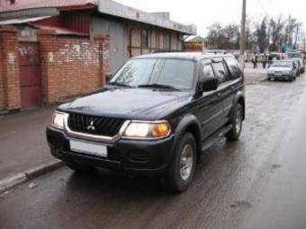 2002 Mitsubishi Pajero Sport Pictures