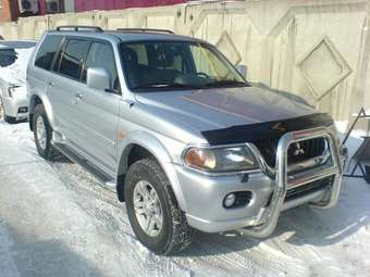 2003 Mitsubishi Pajero Sport Photos