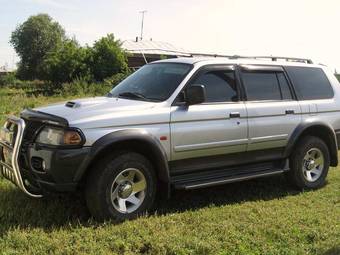 2003 Mitsubishi Pajero Sport