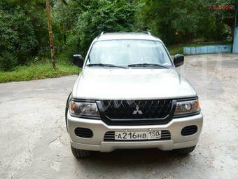 2003 Mitsubishi Pajero Sport Photos