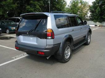 2003 Mitsubishi Pajero Sport Pictures