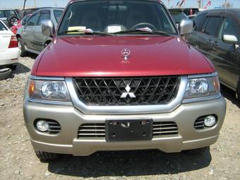 2003 Mitsubishi Pajero Sport Photos