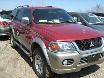 2003 Mitsubishi Pajero Sport Pictures