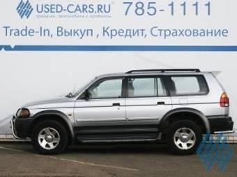 2004 Mitsubishi Pajero Sport Photos