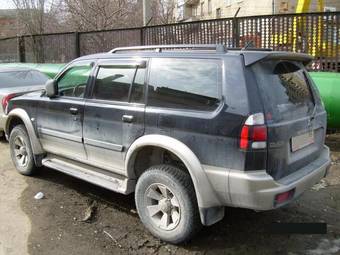 2005 Mitsubishi Pajero Sport Photos