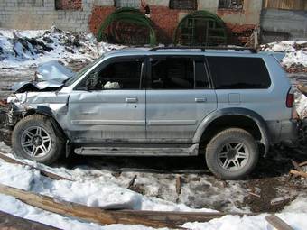 2005 Mitsubishi Pajero Sport Pictures