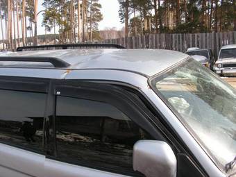 2005 Mitsubishi Pajero Sport Pictures