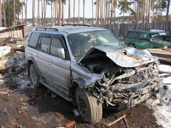 2005 Mitsubishi Pajero Sport Photos