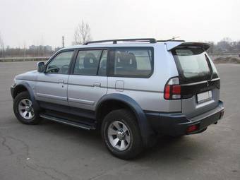 2005 Mitsubishi Pajero Sport Photos