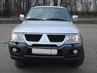 2005 Mitsubishi Pajero Sport Photos