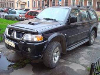 2005 Mitsubishi Pajero Sport Photos