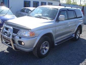 2005 Mitsubishi Pajero Sport Pictures