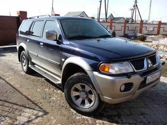 2005 Mitsubishi Pajero Sport Photos