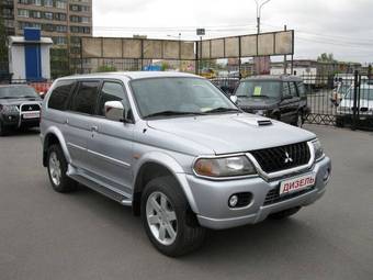 2005 Mitsubishi Pajero Sport Pictures