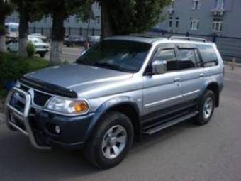 2005 Mitsubishi Pajero Sport Pictures