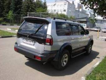 2005 Mitsubishi Pajero Sport Photos