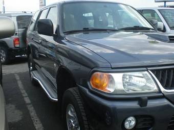 2005 Mitsubishi Pajero Sport Photos