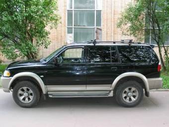 2005 Mitsubishi Pajero Sport Photos