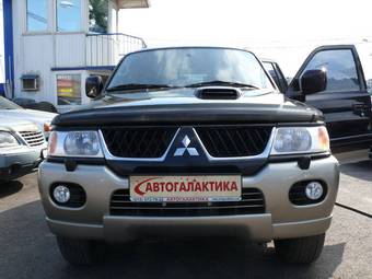 2005 Mitsubishi Pajero Sport Pictures