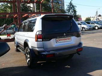 2005 Mitsubishi Pajero Sport Photos