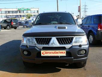 2005 Mitsubishi Pajero Sport Pictures