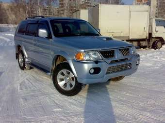 2006 Mitsubishi Pajero Sport Photos