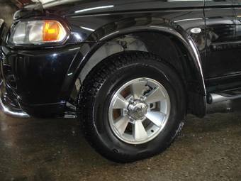 2006 Mitsubishi Pajero Sport Images