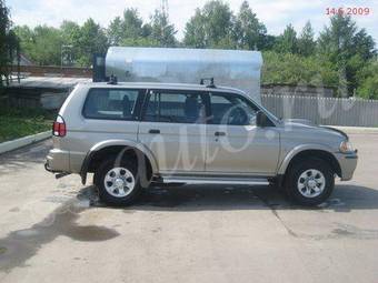 2006 Mitsubishi Pajero Sport Pictures