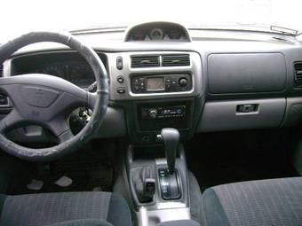 2006 Mitsubishi Pajero Sport Photos